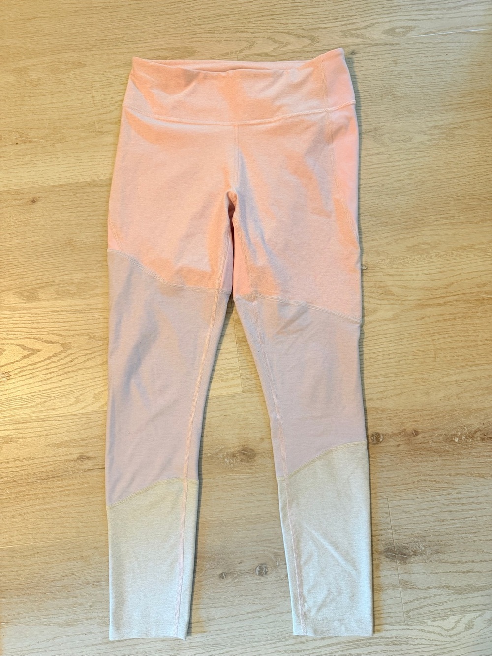 Outdoor Voices Springs 7/8 Colorblock Leggings size medium pink purple grey